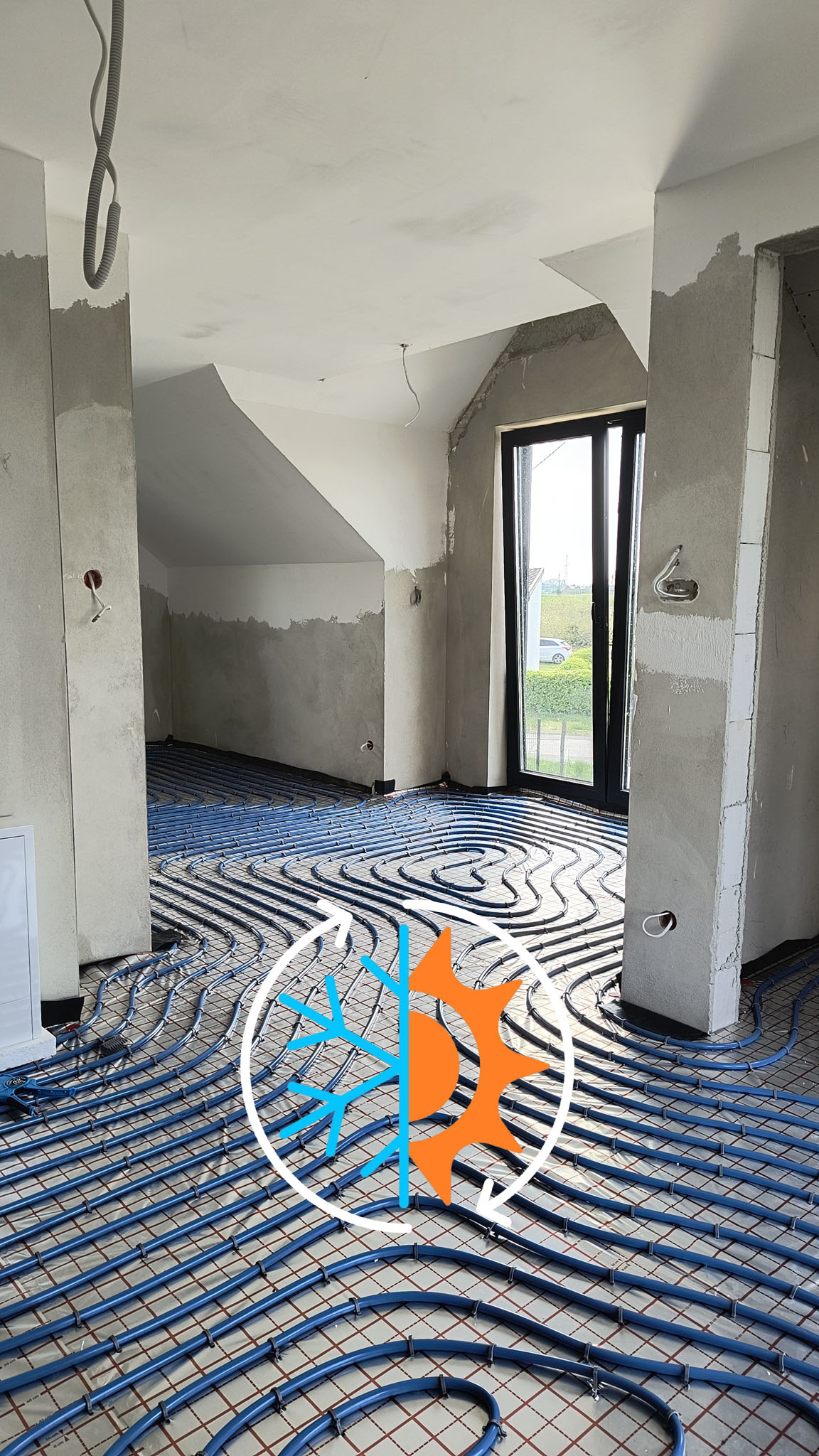 Montaż ogrzewania podłogowego Kan Therm z wyprowadzeniem do zasilania piecem gazowym